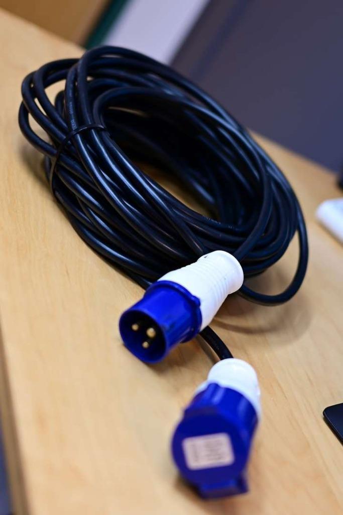 Prachtige en sterke 20 meter CEE walstroomkabel!, Watersport en Boten, Accessoires en Onderhoud, Zo goed als nieuw, Motor en Techniek