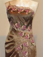 Te koop aangeboden: Galajurk met bolero jasje, Galajurk, Bruin, Nieuw, Ophalen of Verzenden