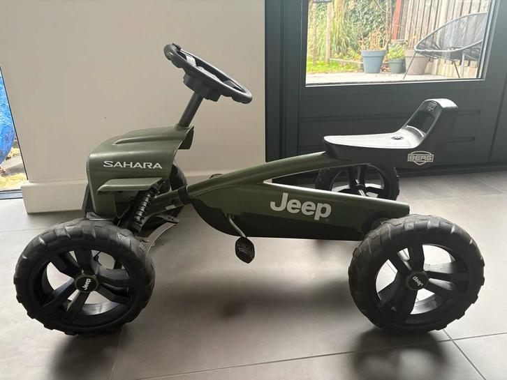 Stoere Berg Jeep Sahara skelter, Kinderen en Baby's, Speelgoed | Buiten | Voertuigen en Loopfietsen, Zo goed als nieuw, Trapvoertuig