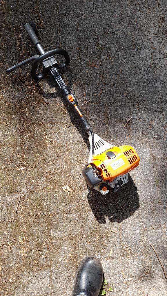 Stihl KM100R, Tuin en Terras, Hand-tuingereedschap, Gebruikt, Overige soorten, Ophalen of Verzenden