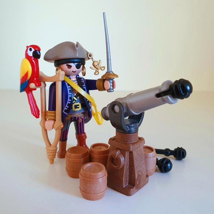 Playmobil piratenkapitein met kanon 6684, Kinderen en Baby's, Speelgoed | Playmobil, Zo goed als nieuw, Complete set, Ophalen of Verzenden