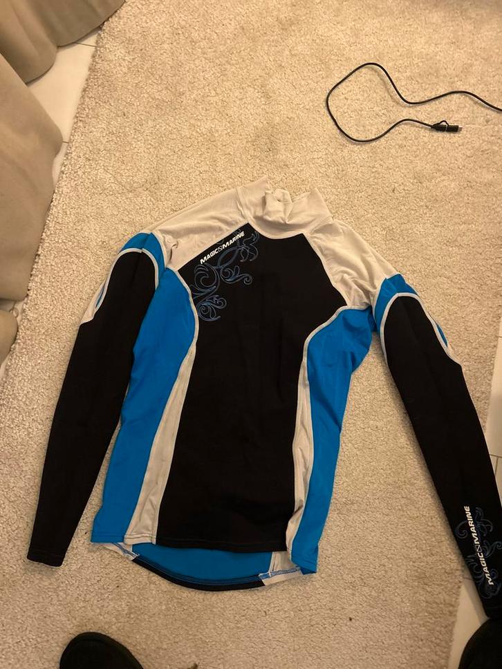 Magic Marine Lycra Shirt - Zeilen/Kitesurfen, Kleding | Dames, Sportkleding, Zo goed als nieuw, Overige typen, Maat 42/44 (L)