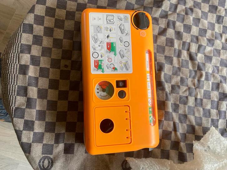 Oldtimer 1 banden pomp op 12 volt, Auto diversen, Autogereedschap, Nieuw, Ophalen of Verzenden