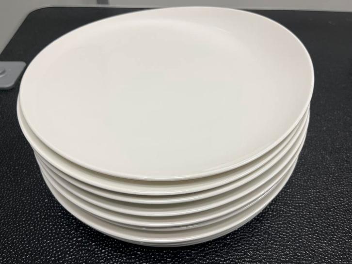 Stapel Intermezzo Borden - 9 stuks - 27,5 cm, Huis en Inrichting, Keuken | Servies, Zo goed als nieuw, Bord(en), Effen, Porselein