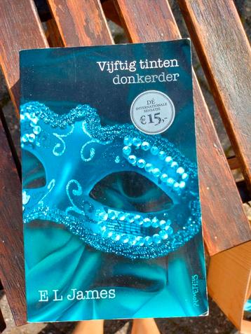 E.L. James - Vijftig tinten donkerder beschikbaar voor biedingen