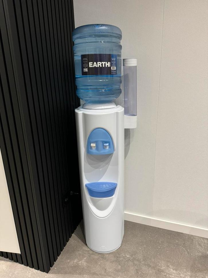 Oasis witte watercooler/waterkoeler (nog nieuw), Huis en Inrichting, Keuken | Keukenbenodigdheden, Ophalen of Verzenden
