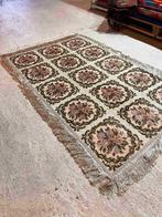 Retro vintage tafelkleed velvet bloemen 166/102, Huis en Inrichting, Stoffering | Tapijten en Kleden, Gebruikt, 100 tot 150 cm