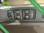 Volvo S60 2.0 T3 R-|Camera|Trekhaak|18"|Stoelverwarming, Voorwielaandrijving, 4 cilinders, 1969 cc, S60
