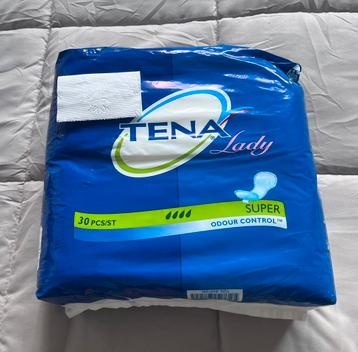 Incontinentie spullen -Tena - Depend - alles in één koop beschikbaar voor biedingen