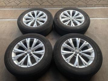 VW TIGUAN MONTANA VELGEN + NIEUWE WINTERBANDEN 215 65 R17 beschikbaar voor biedingen