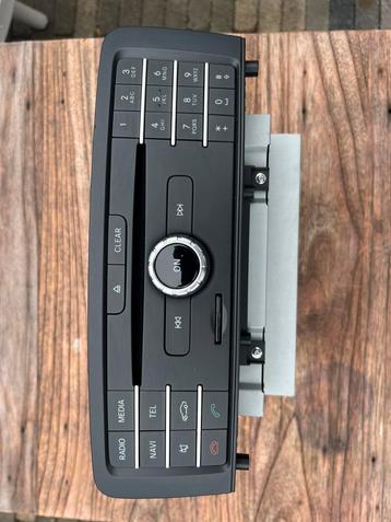 Radio / Navigatie Mercedes A W176 B W246 CLA C117  GLA  ENZ beschikbaar voor biedingen