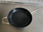 Steelpan met extra handvat doorsnee 29 cm, Huis en Inrichting, Keuken | Potten en Pannen, Ophalen of Verzenden, Gebruikt, Koekenpan of Braadpan