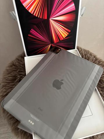 Apple ipad pro 11 inch 128 gb  3rd generatie wifi+ cellular beschikbaar voor biedingen