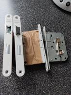 NEMEF Sloten - Diverse modellen, Ophalen of Verzenden, Nieuw, IJzer, Slot