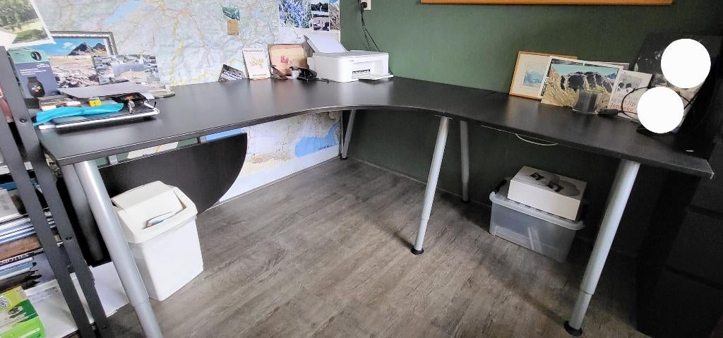 Burotafel, Huis en Inrichting, Bureaus, Ophalen, Zo goed als nieuw