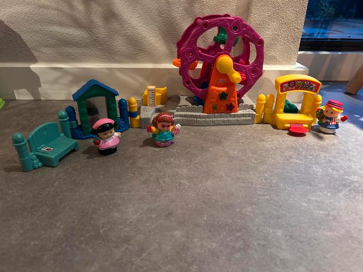 Little people kermis inclusief vrolijke deuntjes, Kinderen en Baby's, Speelgoed | Fisher-Price, Zo goed als nieuw, Speelset, Met geluid