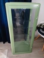 Vintage Vitrinekast - Groen - Glas, Huis en Inrichting, Kasten | Vitrinekasten, 100 tot 150 cm, Vintage, Glas, 25 tot 50 cm
