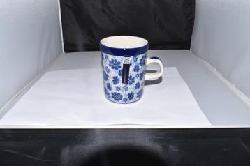 Mok Dragonfly Bunzlau Castle servies beschikbaar voor biedingen