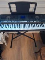 Yamaha PSR-S650 Keyboard, Muziek en Instrumenten, Keyboards, Ophalen, Yamaha, Midi-aansluiting, 61 toetsen