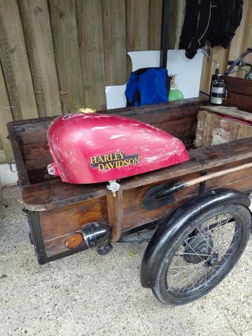 Harley davidson sportster tank 1989   beschikbaar voor biedingen