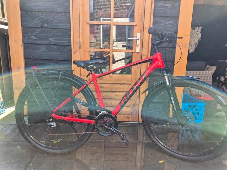 Prachtige Giant tiener mountainbike/ crosshybride, Fietsen en Brommers, Fietsen | Dames | Sportfietsen en Toerfietsen, Zo goed als nieuw