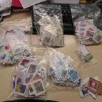 postzegels decemberzegels kilowaar 2002/2005/6/7, Postzegels en Munten, Postzegels | Nederland, Verzenden