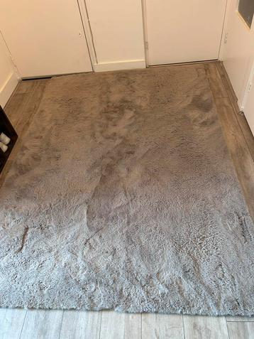 Tapijt Comfy plus taupe beschikbaar voor biedingen