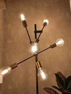 Stijlvolle industriële zwart vloerlamp  met 6 calex lampen, Huis en Inrichting, Lampen | Vloerlampen, Ophalen of Verzenden, Zo goed als nieuw