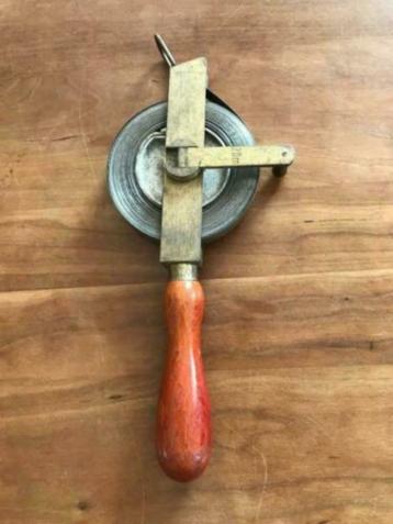 Vintage/antiek meetlint/landmeter messing 20 meter beschikbaar voor biedingen