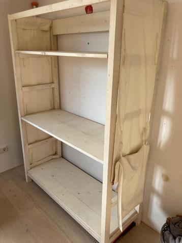 Witte IKKS Kast - beschikbaar voor biedingen