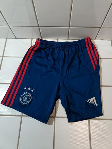 (S) Adidas Ajax Amsterdam Uit 2017/'18 Voetbalbroekje  beschikbaar voor biedingen