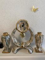 Vintage Tafelklok met Vazen Set, Ophalen of Verzenden, Gebruikt, Analoog, Wekker of Tafelklok