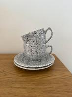 Set van 2 kop en schotels koffiekopjes Zwart wit., Huis en Inrichting, Keuken | Servies, Ophalen of Verzenden, Zo goed als nieuw
