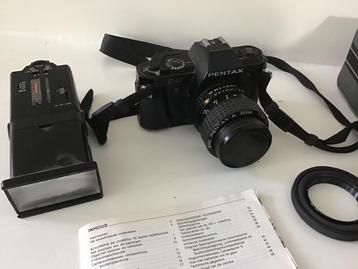 PENTAX P30 Analoge Camera met microlens, flitser en zonnekap beschikbaar voor biedingen