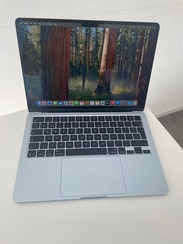 MacBook Air 13-inch - 256GB - Sky Blue - M4 beschikbaar voor biedingen