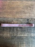 Old habits die hard hoedenbandje velvet roze, Ophalen of Verzenden, Nieuw, Hoed