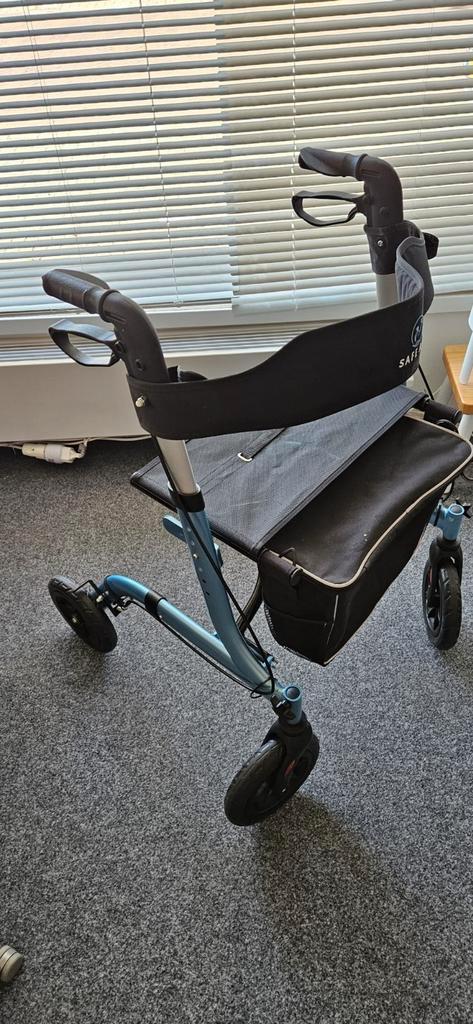 Nieuwe rollator, Diversen, Rollators, Zo goed als nieuw, Ophalen