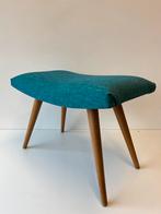 Vintage voetenbankje 1 - petrol - Nieuw bekleed, Huis en Inrichting, Banken | Voetenbanken en Poefen, Ophalen, Zo goed als nieuw