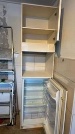 Ombouw plus koelkast, Witgoed en Apparatuur, Koelkasten en IJskasten, Ophalen, Zonder vriesvak, 200 liter of meer, 160 cm of meer