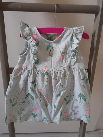 Schattig mintgroen jurkje met tulpen maat 86 Hema beschikbaar voor biedingen