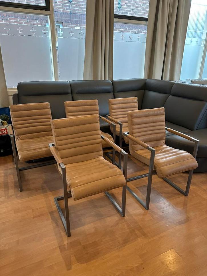 Cognac kleur design leren eetkamer stoelen Z.G.A.N., Huis en Inrichting, Stoelen, Zo goed als nieuw, Vijf, Zes of meer stoelen