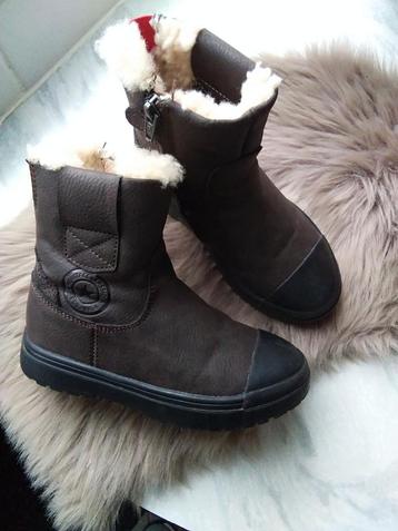 Nieuwe warme laarsjes van het merk Shoesme. beschikbaar voor biedingen