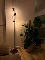 Zwart stalen vloerlamp met smoke glas, Huis en Inrichting, Lampen | Vloerlampen, Ophalen, Zo goed als nieuw, Glas, 150 tot 200 cm