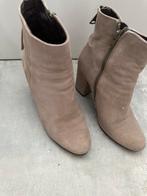 H&M Schoenen - Beige - Maat 36, Ophalen of Verzenden, Zo goed als nieuw, Beige, Schoenen met lage hakken