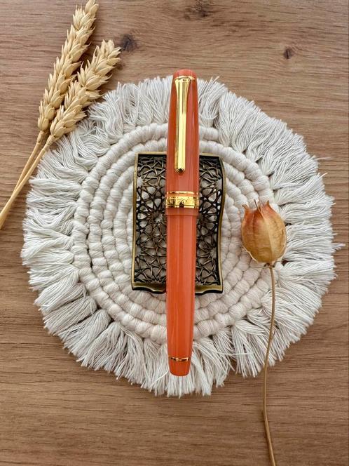 Sailor Pro Gear Slim vulpen - Kiku - F nib, Verzamelen, Pennenverzamelingen, Zo goed als nieuw, Vulpen, Overige merken, Ophalen of Verzenden