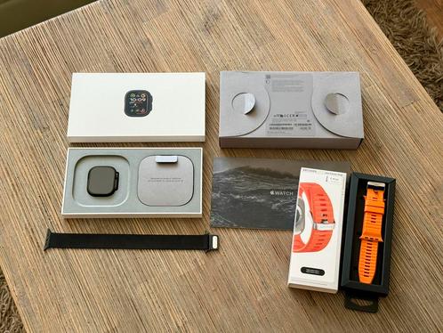 Apple Watch Ultra 2 Black met Milanese bandje/ als nieuw!, Sieraden, Tassen en Uiterlijk, Smartwatches, Zo goed als nieuw, iOS