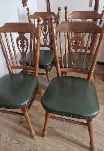 4 antieke eetkamerstoelen beschikbaar voor biedingen