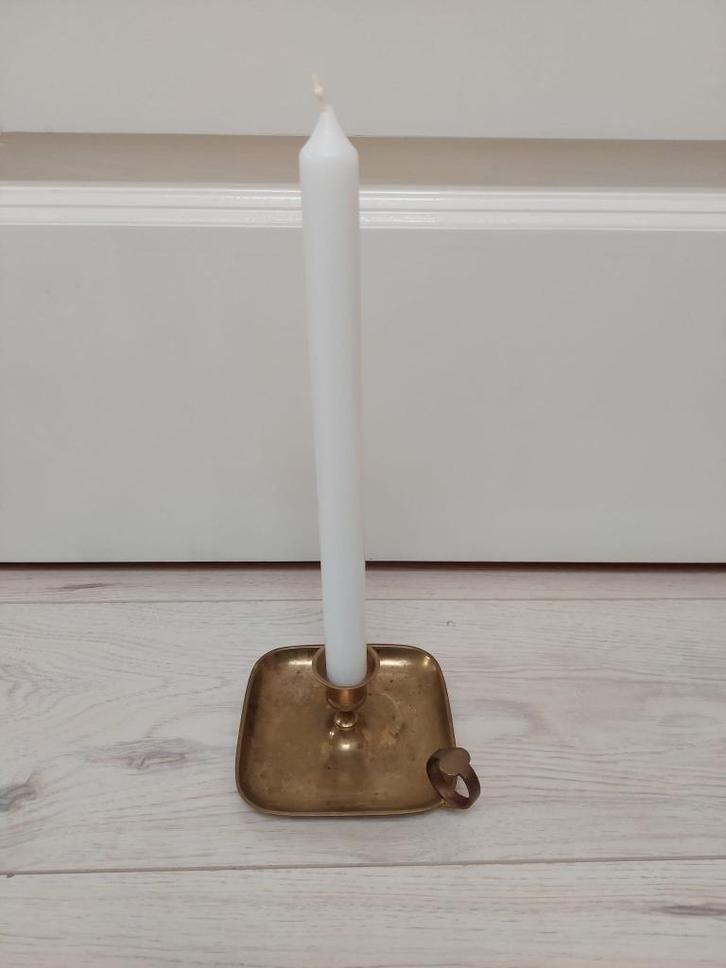 Vintage messing kandelaar voor lange kaars, Huis en Inrichting, Woonaccessoires | Kandelaars en Kaarsen, Gebruikt, Kandelaar, Minder dan 25 cm