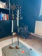 2 kaarsen in kaarsen in kandelaar, Ophalen, Zo goed als nieuw, Minder dan 25 cm