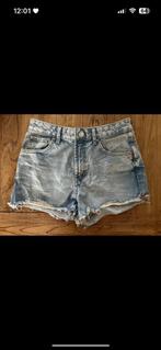 High waist denim short, Ophalen of Verzenden, Zo goed als nieuw, Blauw, W28 - W29 (confectie 36)
